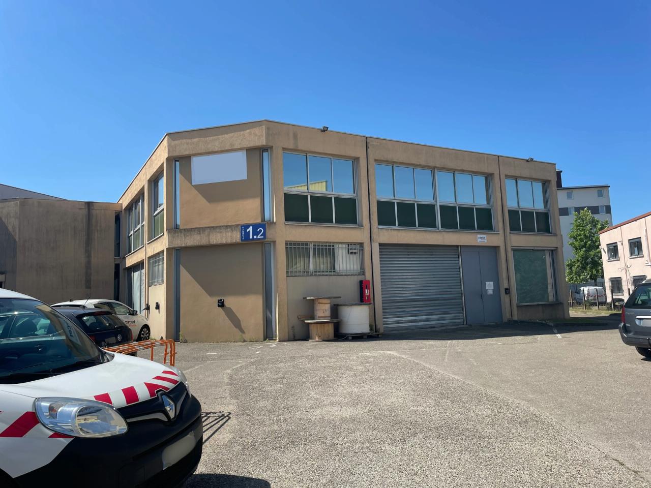 Local d'activité Chassieu 740m² Location local d'activité Chassieu Rhône OLACT2424500 0